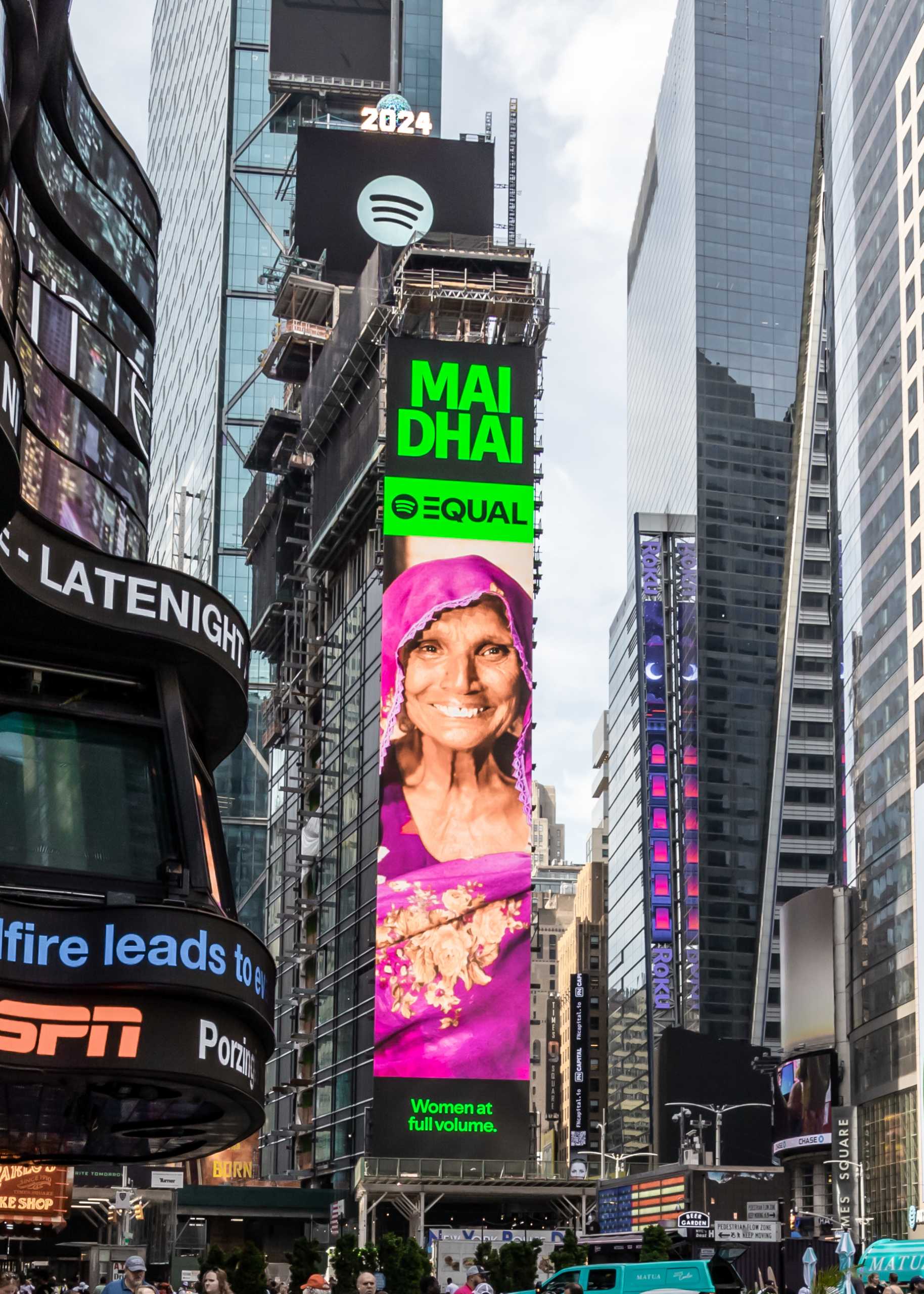 You are currently viewing Spotify features Tharparkar artist Mai Dhai on Times Square