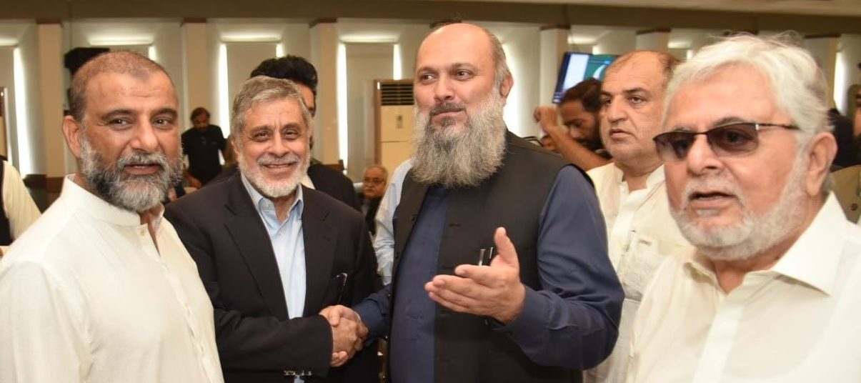 You are currently viewing Jam Kamal Khan meets with Zubair Tufail to discuss the business community’s issues