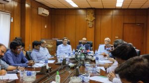 Read more about the article APTMA urges the government to formulate an export-friendly textile policy.