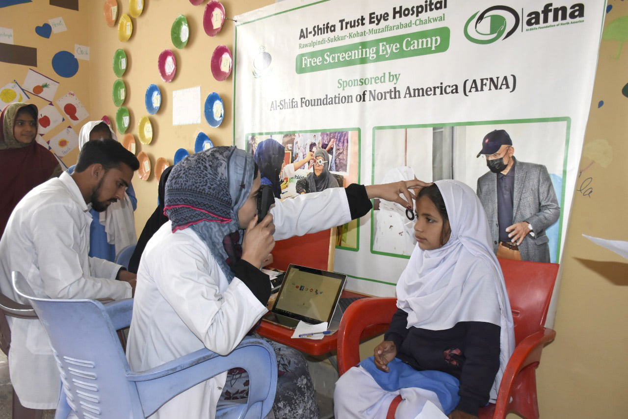 You are currently viewing Al-Shifa screens 175000 children at free eye camps