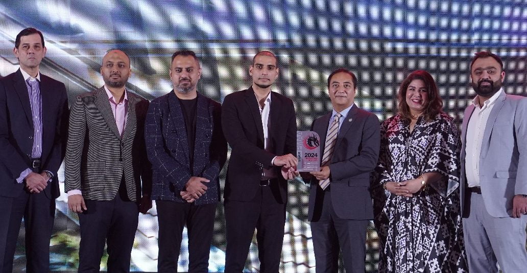 You are currently viewing Faysal Bank secures a Silver Dragon Award