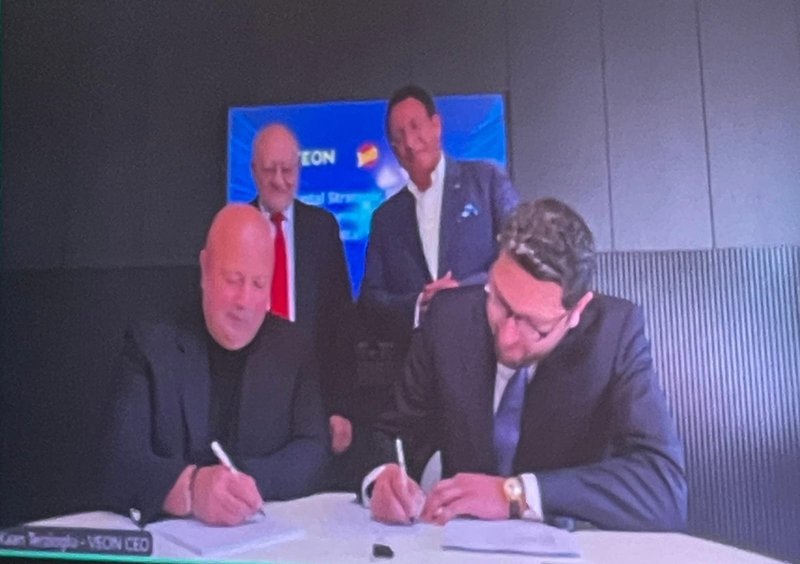 You are currently viewing Engro partners with VEON’s Jazz to expand telecommunication infrastructure in Pakistan