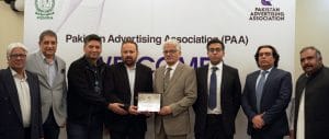 Read more about the article PAA presented a souvenir to the Chairman of PEMRA