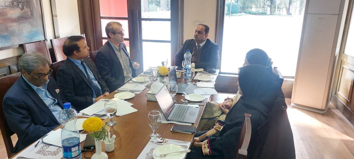 You are currently viewing Pakistan Textile Council hosts a delegation from the International Cotton Advisory Council
