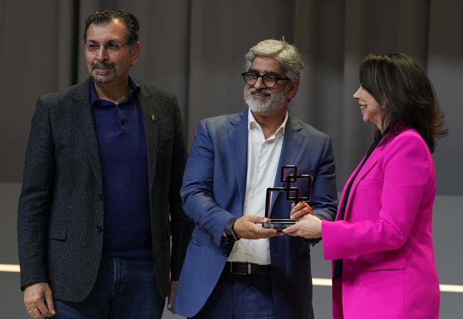 You are currently viewing Mobilink Bank wins prestigious GLOMO Award for “The Invisible Heirs’ Campaign”