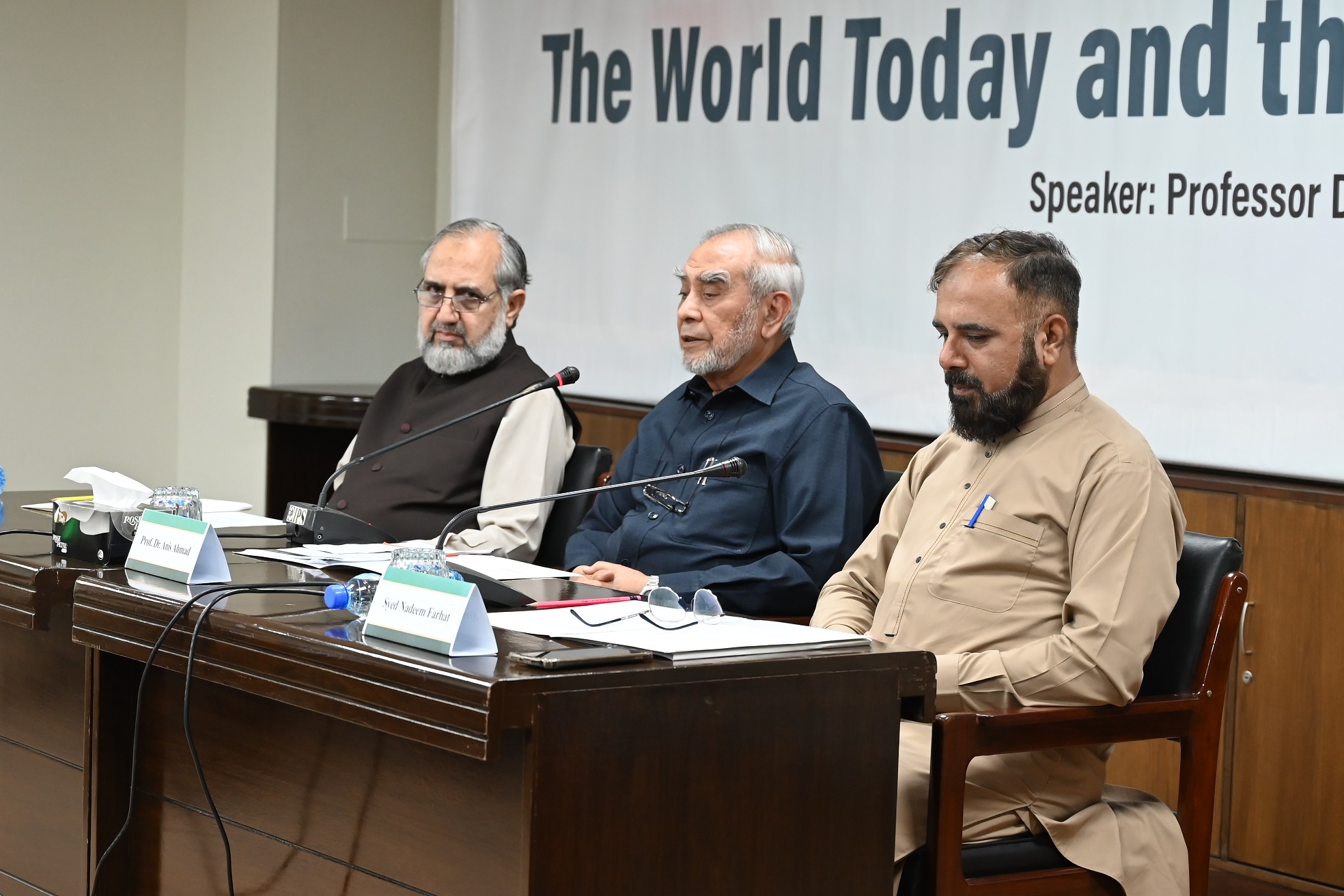 You are currently viewing Globalization as modern neocolonialism undermines Muslim intellectual autonomy: Dr. Anis Ahmad