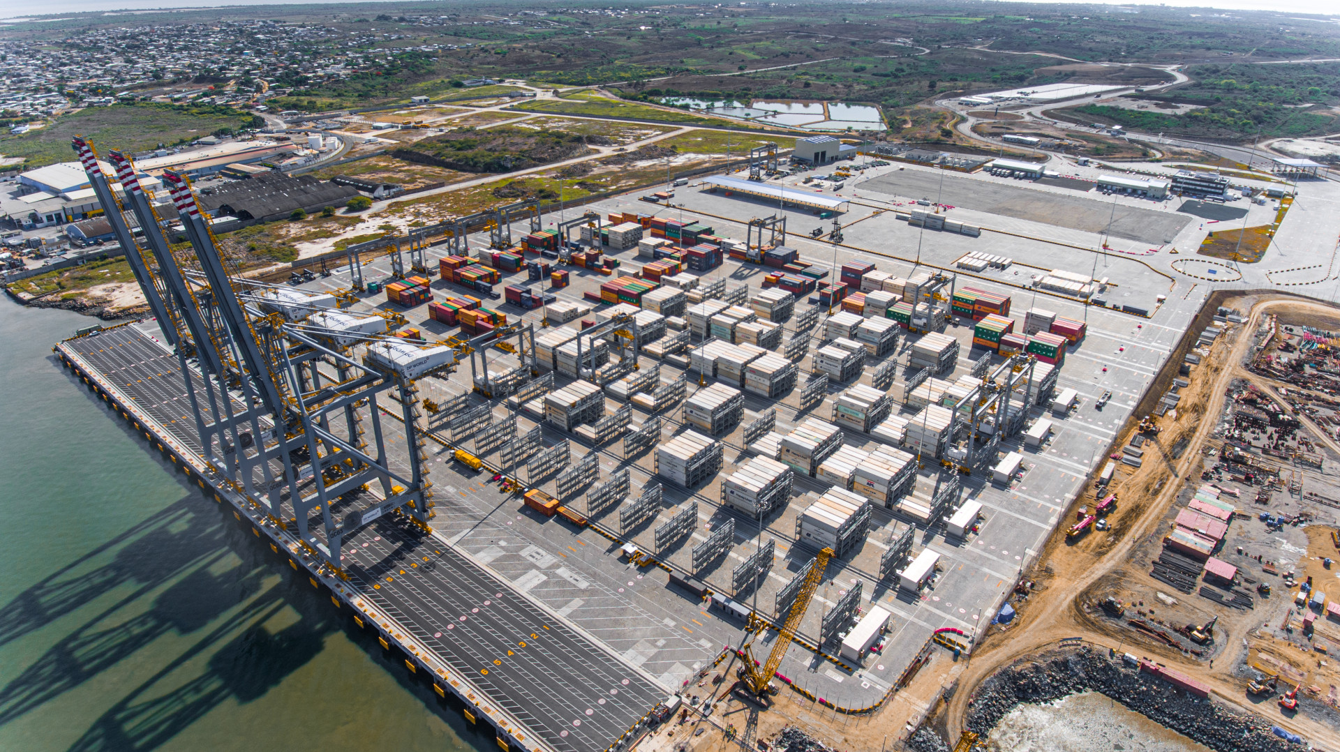You are currently viewing DP World to launch $2.5bn logistics infrastructure investment in 2025