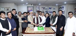 Read more about the article Business leaders pay glowing tribute to COAS and armed forces