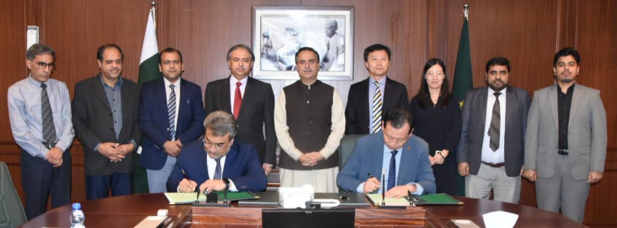 You are currently viewing Details released on PNSC signs MoU with Chinese shipping giant 