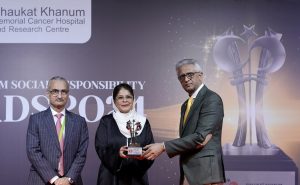 Read more about the article Dubai Islamic Bank wins Shaukat Khanum Social Responsibility Award 2024