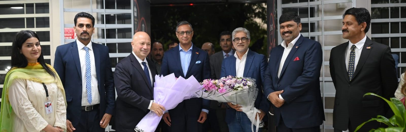 You are currently viewing Veon CEO lauds Mobilink Bank’s 35% green energy transition