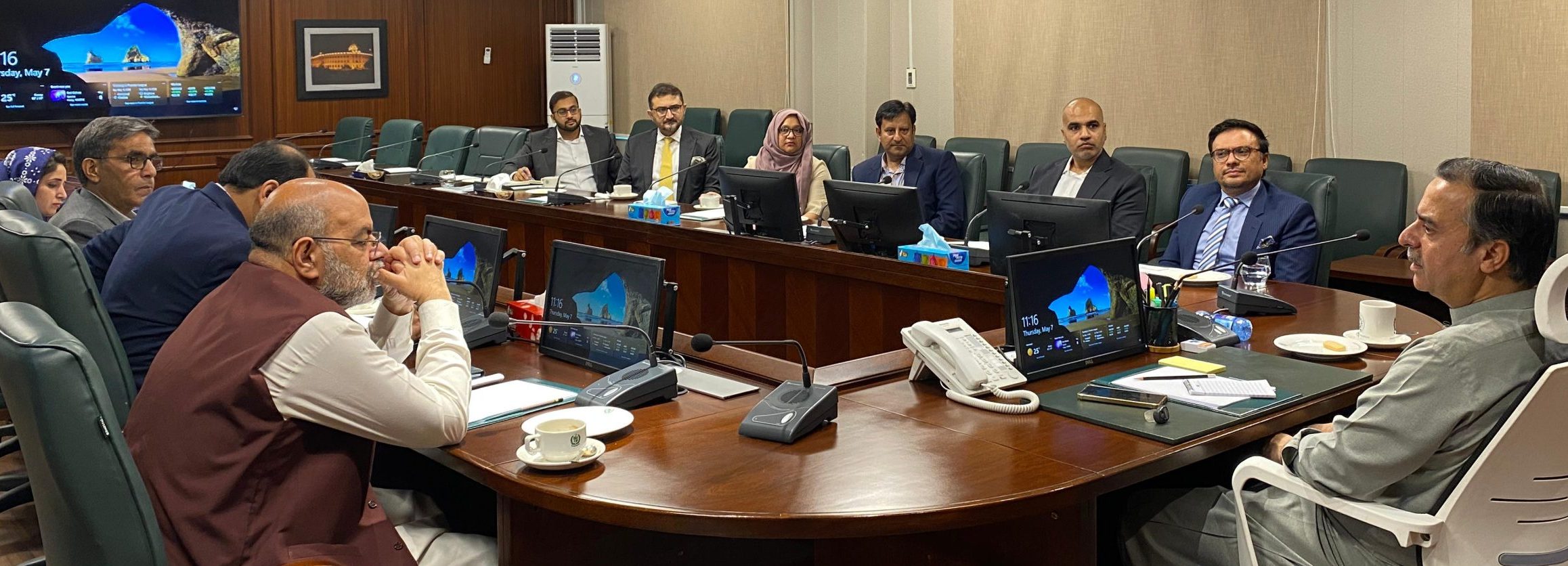 You are currently viewing Government prioritizes port sector reforms: Junaid Anwar Chaudhry