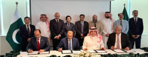 Read more about the article Historic MoU signed to develop a premier maritime business district at KPT