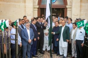 Read more about the article CM Sindh joins KCCI to celebrate 79th Independence Day flag hoisting ceremony