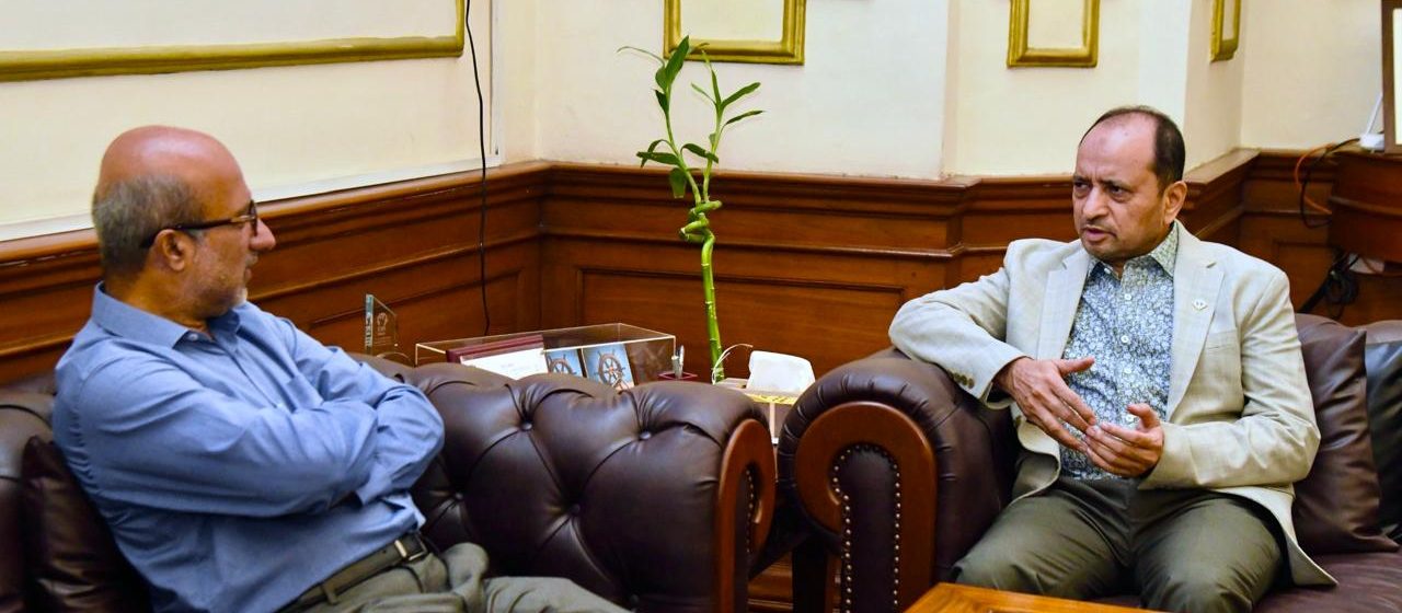 You are currently viewing Chairmen of Pakistan’s two leading port authorities — GPA and KPT — met today